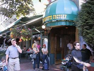 108-0854_img.jpg
