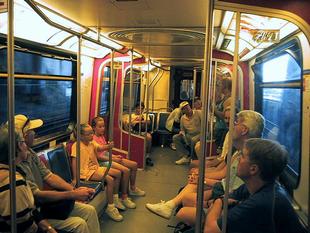 108-0866_img.jpg