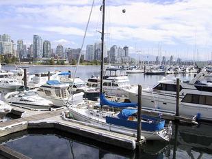 108-0895_img.jpg