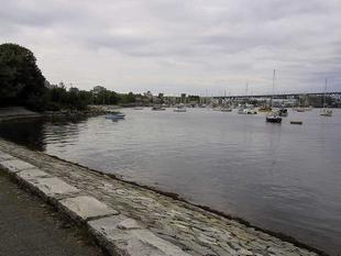 109-0906_img.jpg