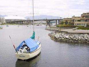 109-0917_img.jpg