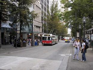 109-0924_img.jpg
