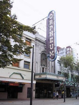 109-0934_img.jpg