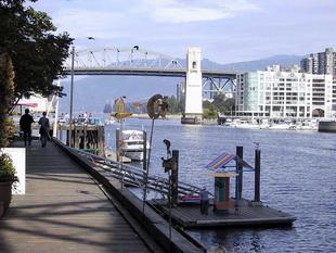 108-0873_img.jpg