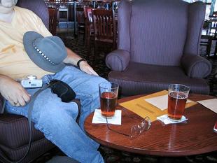 108-0827_img.jpg