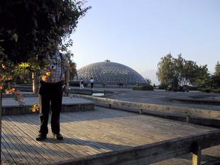 107-0783_img.jpg