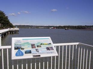106-0623_img.jpg