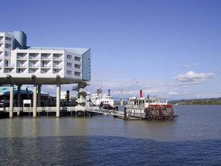 106-0637_img.jpg