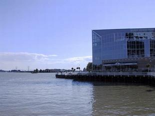 106-0641_img.jpg
